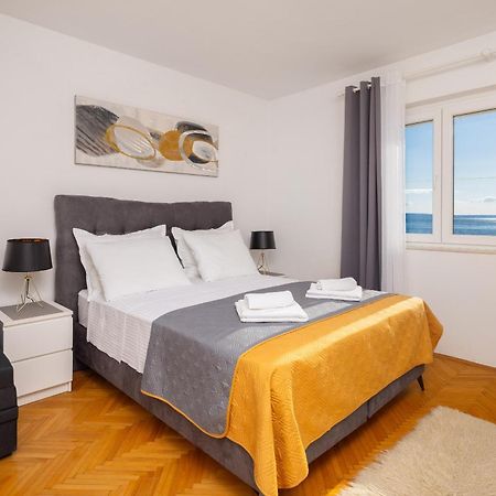 Seaside Apartment Blue Dugi Rat Ngoại thất bức ảnh
