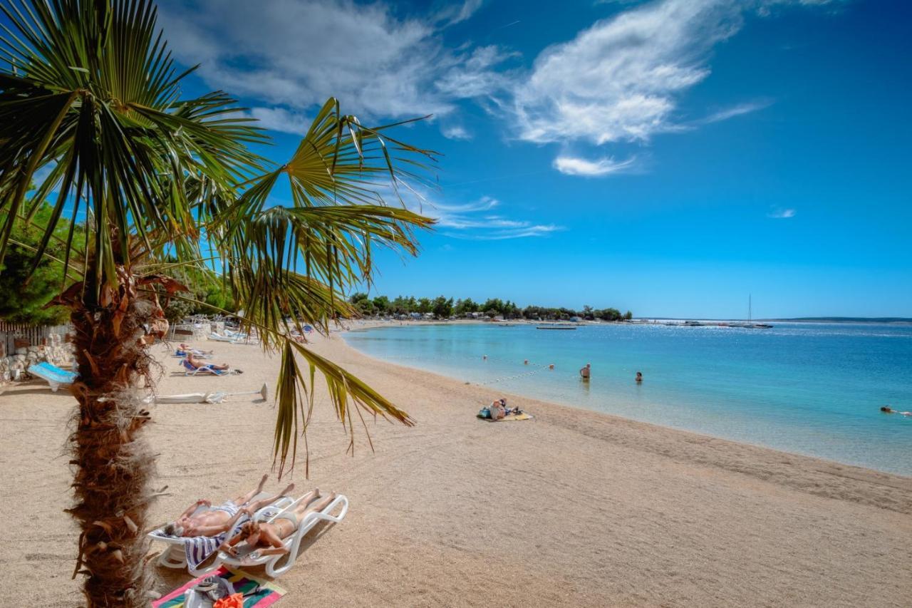 Seaside Apartment Blue Dugi Rat Ngoại thất bức ảnh