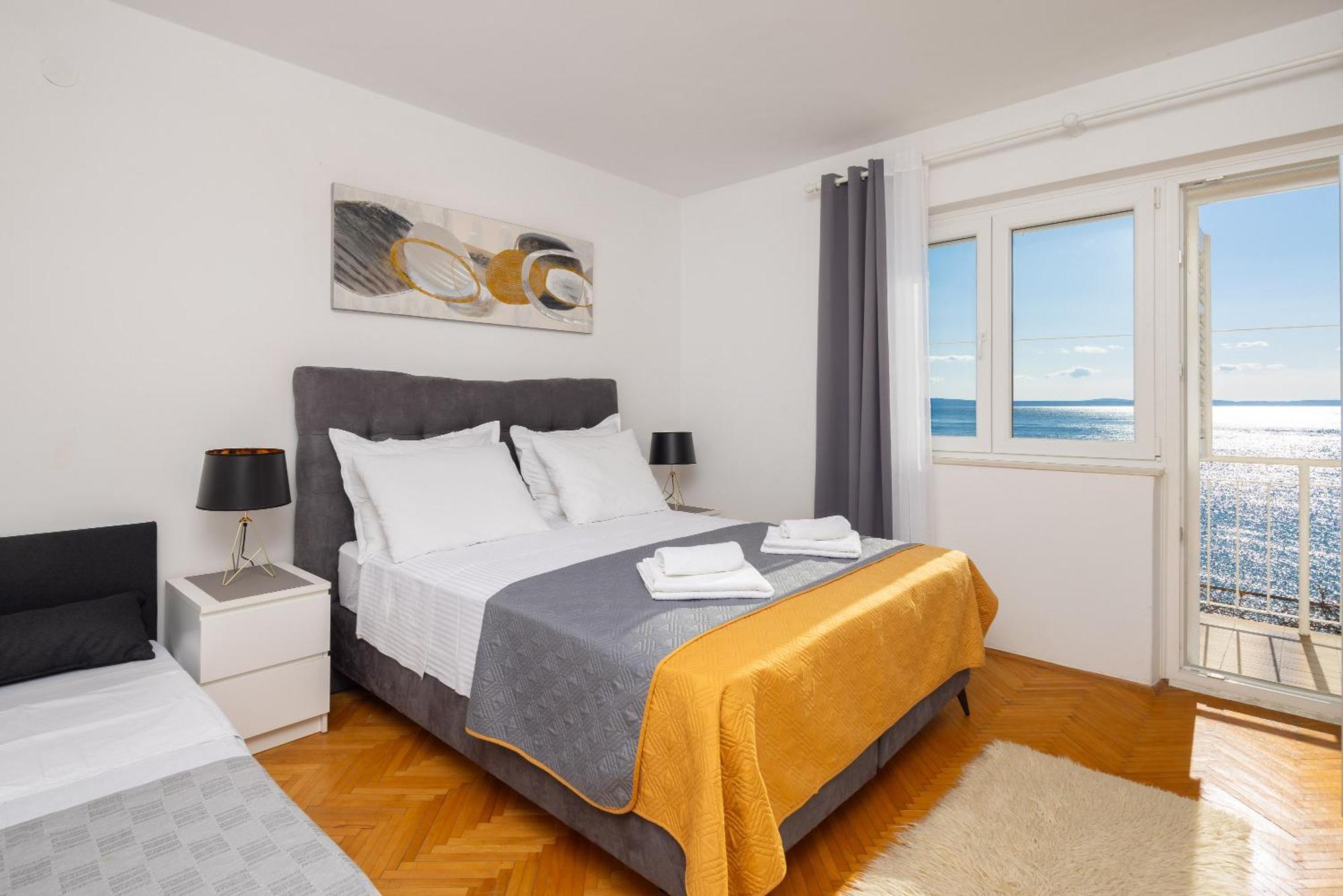 Seaside Apartment Blue Dugi Rat Ngoại thất bức ảnh