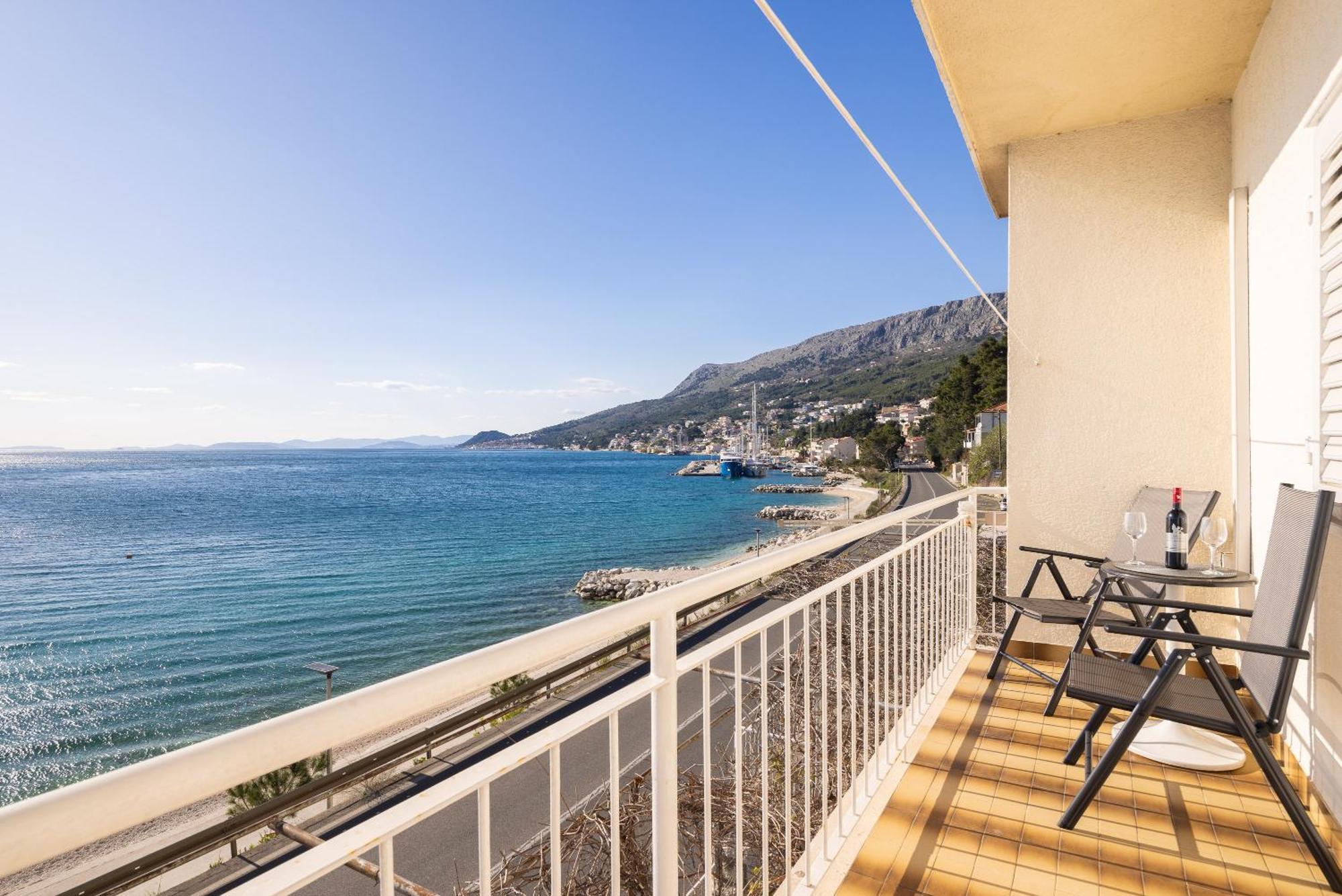 Seaside Apartment Blue Dugi Rat Ngoại thất bức ảnh