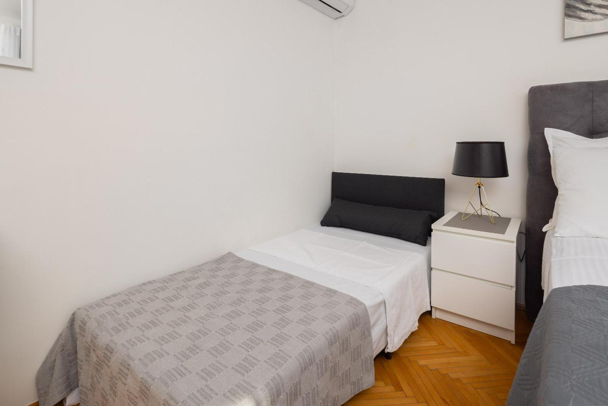 Seaside Apartment Blue Dugi Rat Ngoại thất bức ảnh